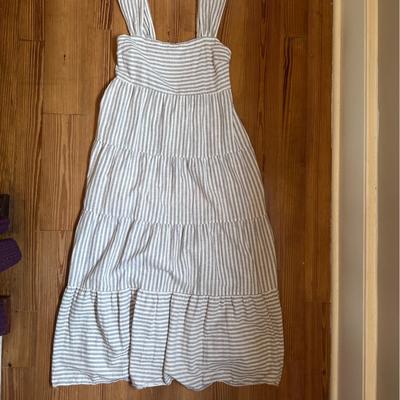 Madewell gray white linen blend tiered maxi dress SIZE S - Picture 2 of 10